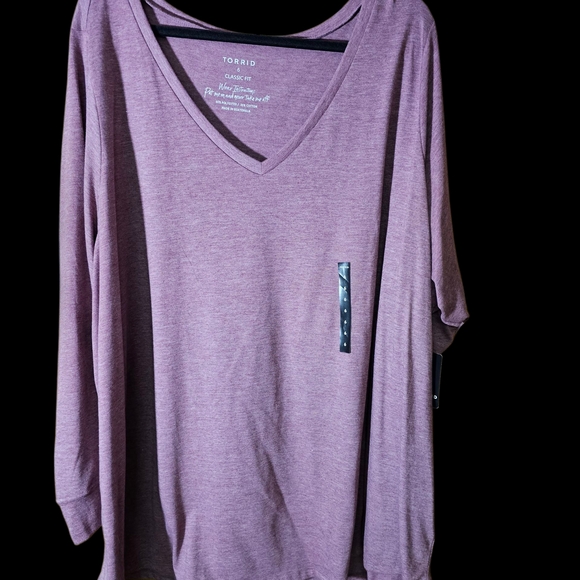torrid Tops - NWT Size 6 Torrid Women's Mauve Long Sleeve V-Neck Top